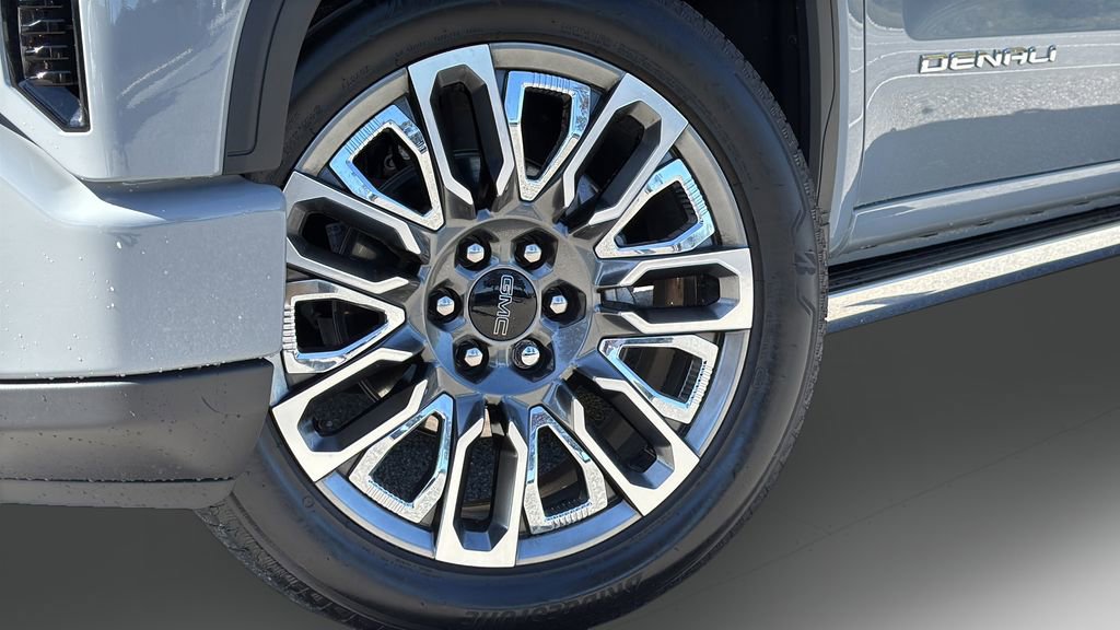 Used 2025 GMC Sierra 1500 Denali Ultimate image 6