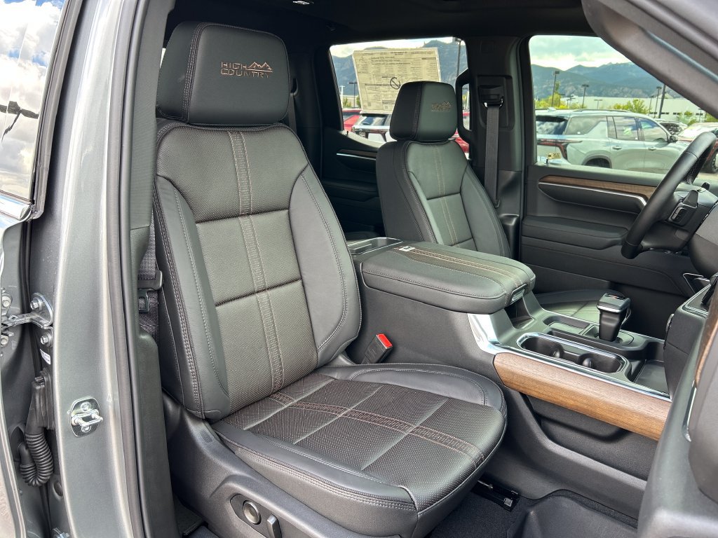 New 2026 Chevrolet Silverado 1500 High Country AWD/4WD image 19