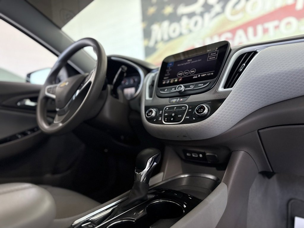 Used 2024 Chevrolet Malibu LT image 47