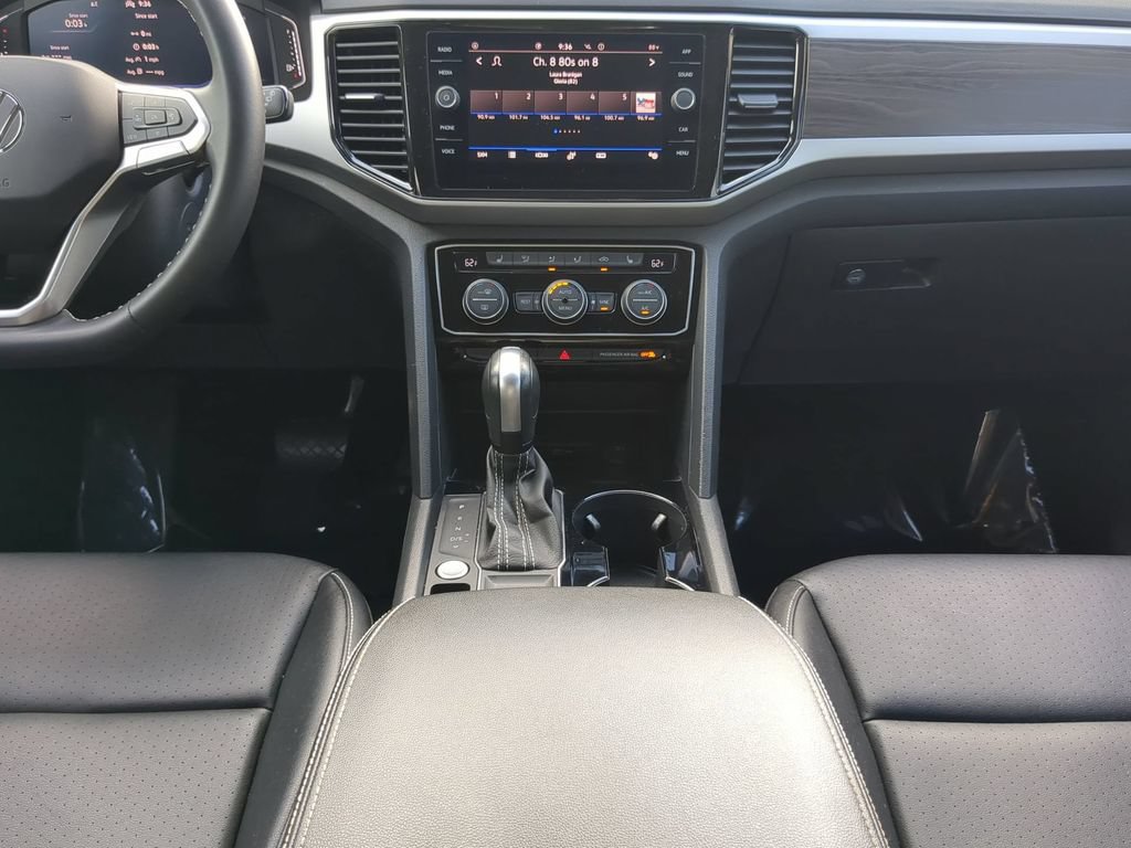 Certified 2023 Volkswagen Atlas SE FWD image 16