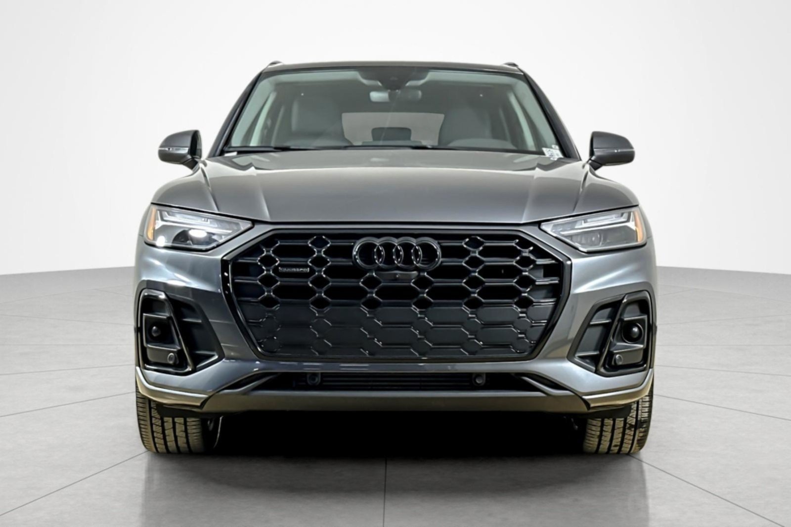 Used 2023 Audi Q5 2.0T Premium Plus w/ Premium Plus Package AWD/4WD image 8