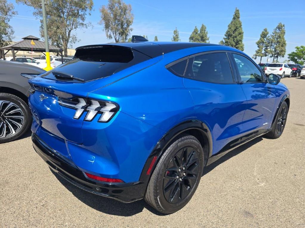 Used 2025 Ford Mustang Mach-E Premium w/ Sport Appearance Package image 4