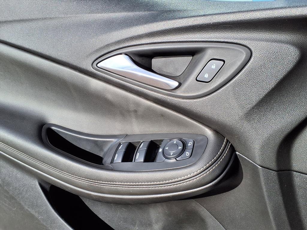 Used 2024 Buick Encore GX Sport Touring image 30