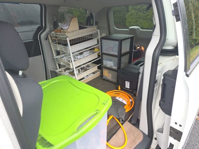 Used 2009 Dodge Grand Caravan SXT w/ Entertainment Group 2 image 7