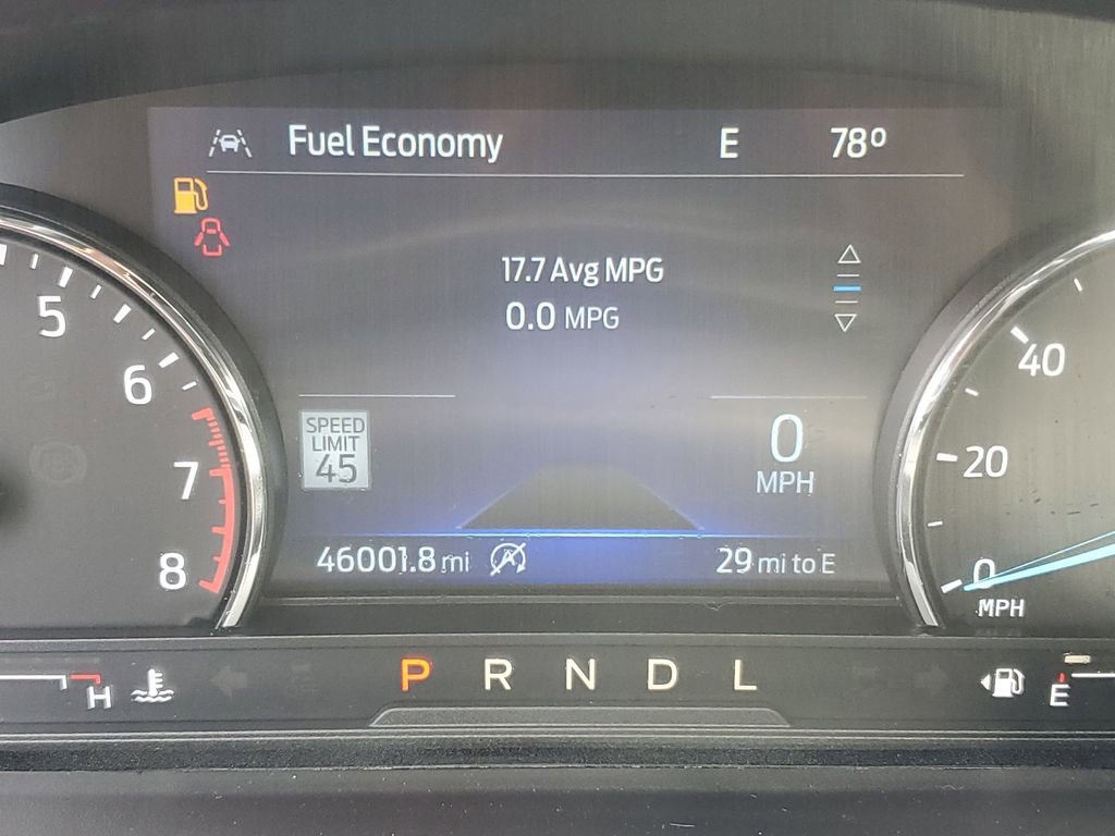 Used 2023 Ford Explorer XLT w/ Equipment Group 202A AWD/4WD image 16