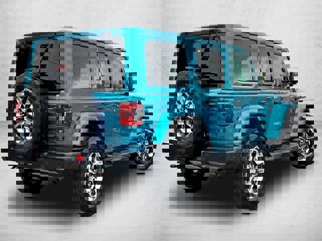 Used 2020 Jeep Wrangler Unlimited Sahara image 2