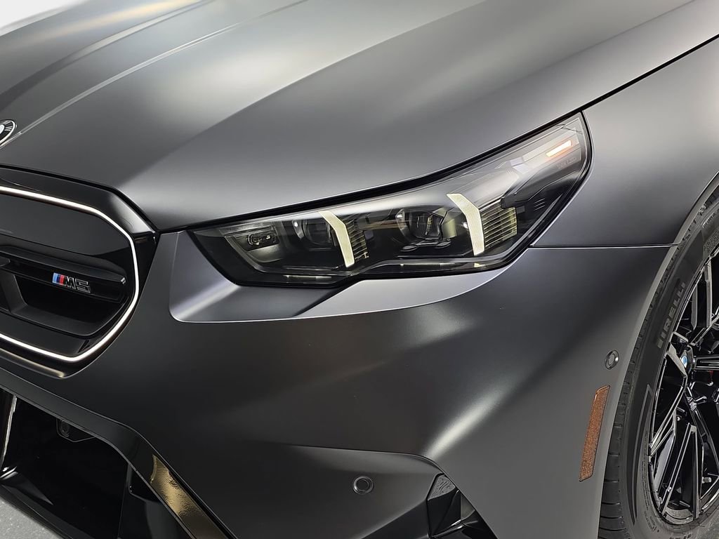 New 2026 BMW M5 image 31