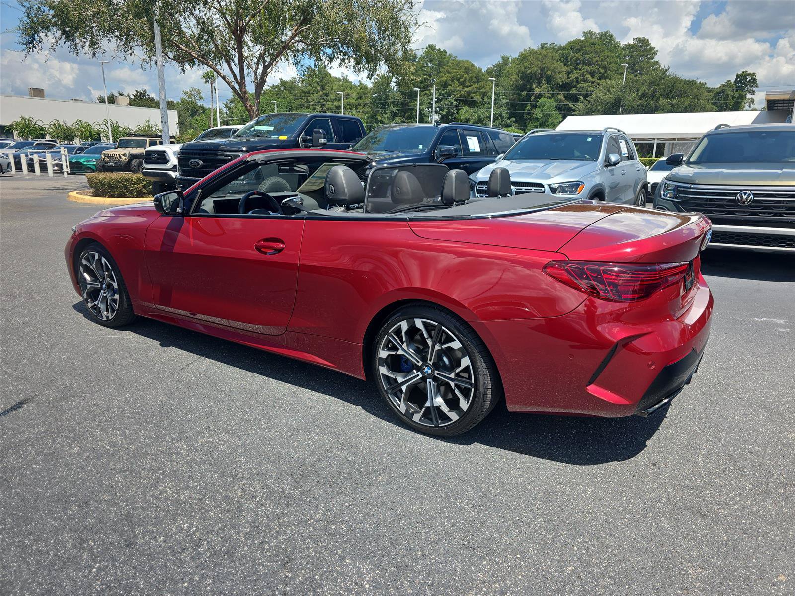 Used 2026 BMW M440i Convertible RWD image 5