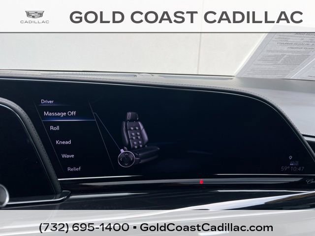 Certified 2024 Cadillac Escalade V w/ LPO, ONYX Package AWD/4WD image 33