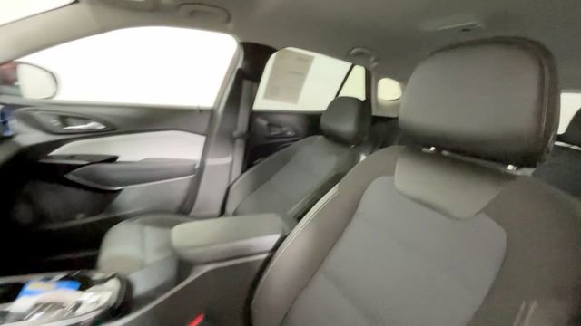 Used 2024 Chevrolet Trax LT w/ Driver Confidence Package FWD image 21