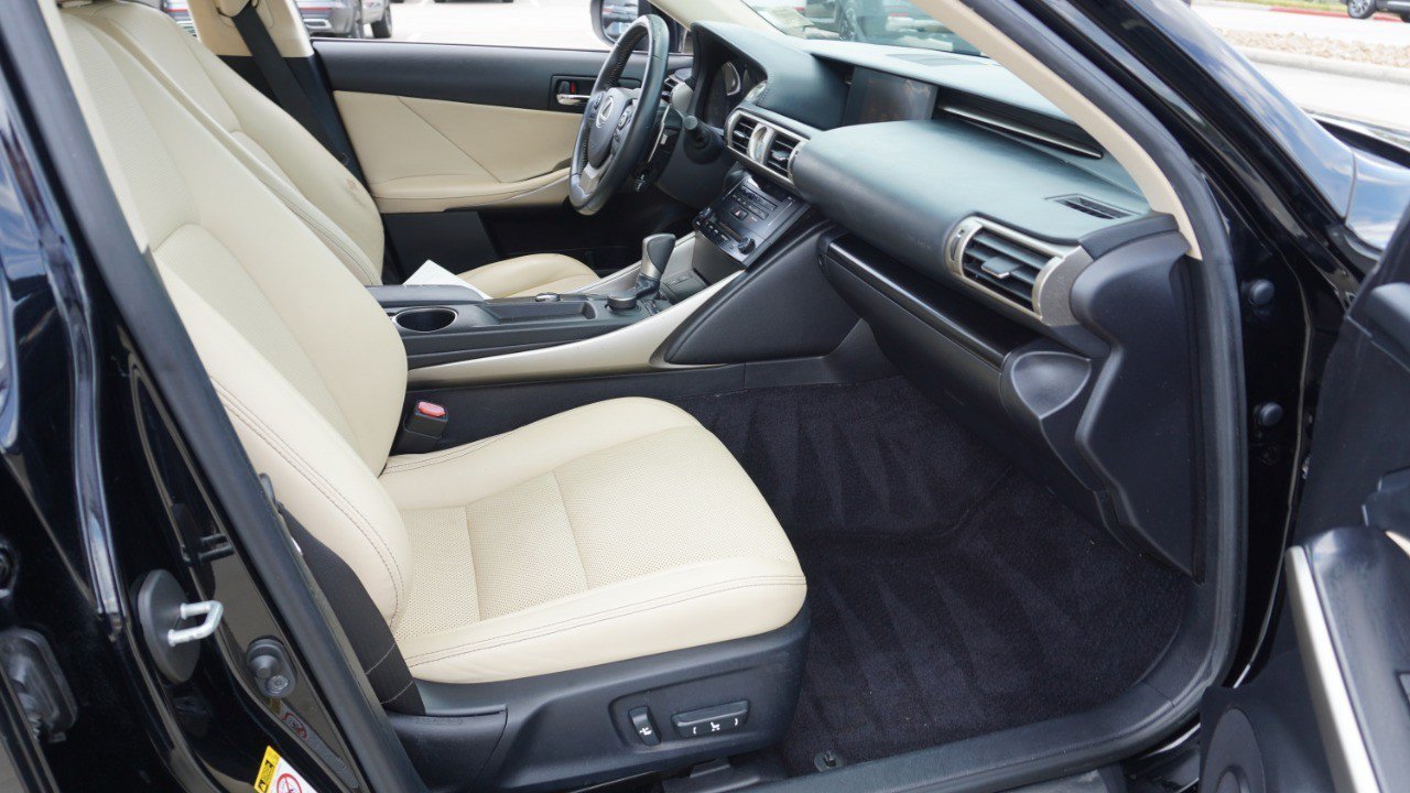 Used 2014 Lexus IS 250 w/ Premium Package RWD image 14