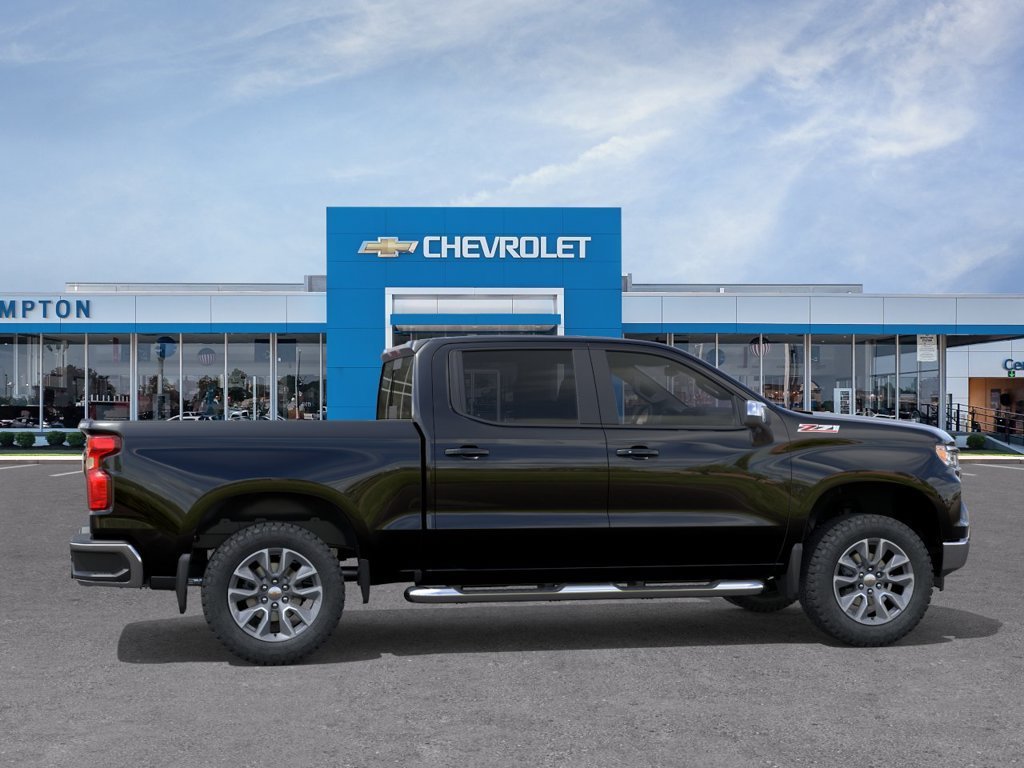 New 2026 Chevrolet Silverado 1500 LT w/ Z71 Off-Road Package AWD/4WD image 5