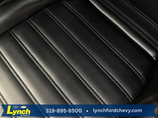 Used 2019 Ford Edge SEL w/ Equipment Group 201A image 7