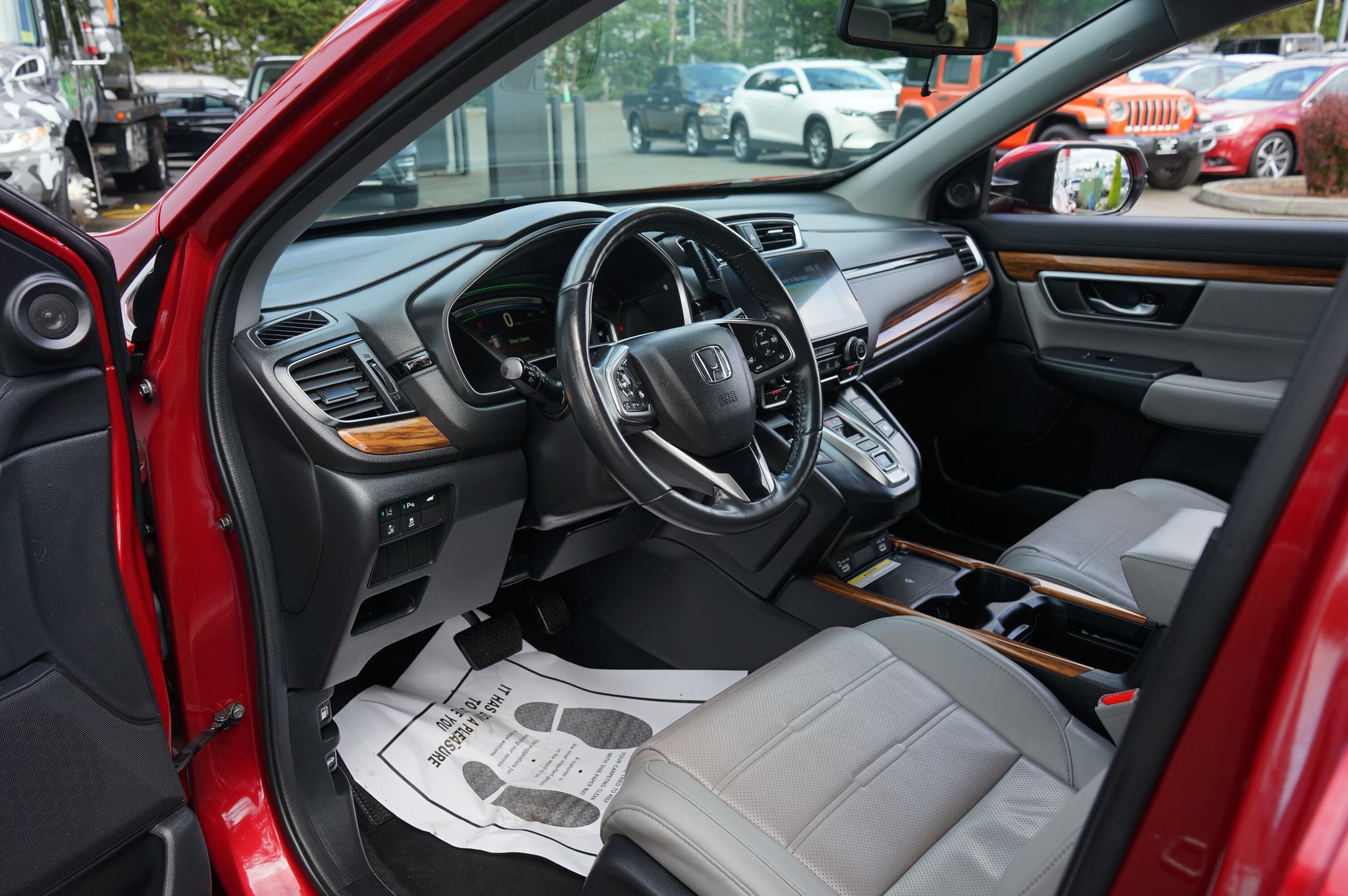Used 2020 Honda CR-V Touring image 16