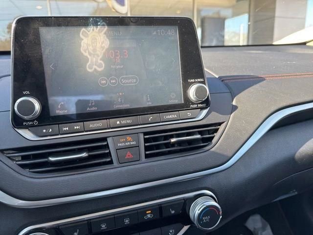 Used 2020 Nissan Altima 2.0 SR image 36