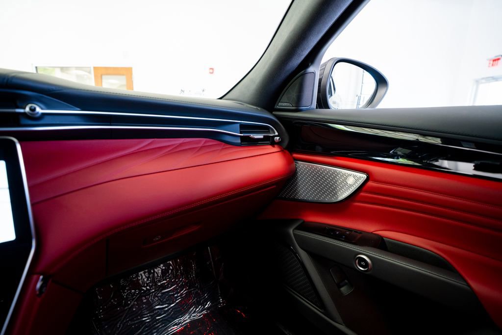 Used 2023 Maserati Grecale Modena image 48