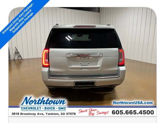 Used 2017 GMC Yukon Denali w/ Open Road Package image 4