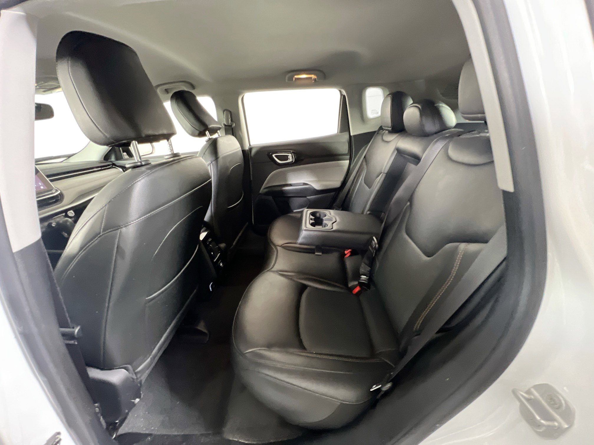 Used 2022 Jeep Compass Limited AWD/4WD image 23