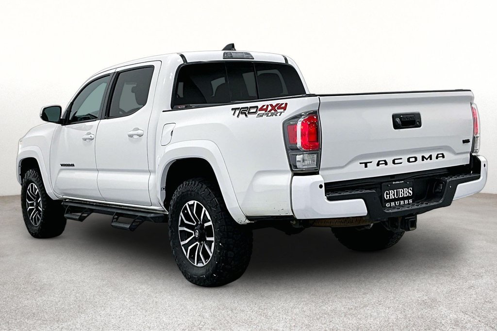 Used 2020 Toyota Tacoma TRD Sport w/ Technology Package AWD/4WD image 14