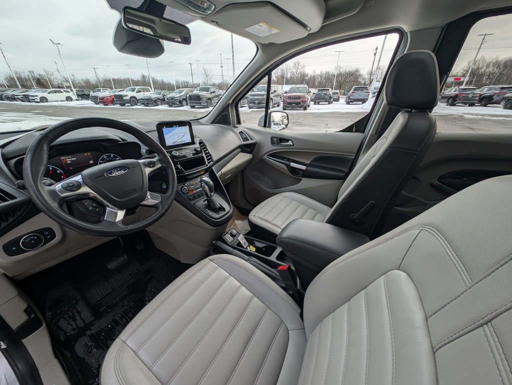 Used 2020 Ford Transit Connect Titanium w/ Trailer Tow Package image 11