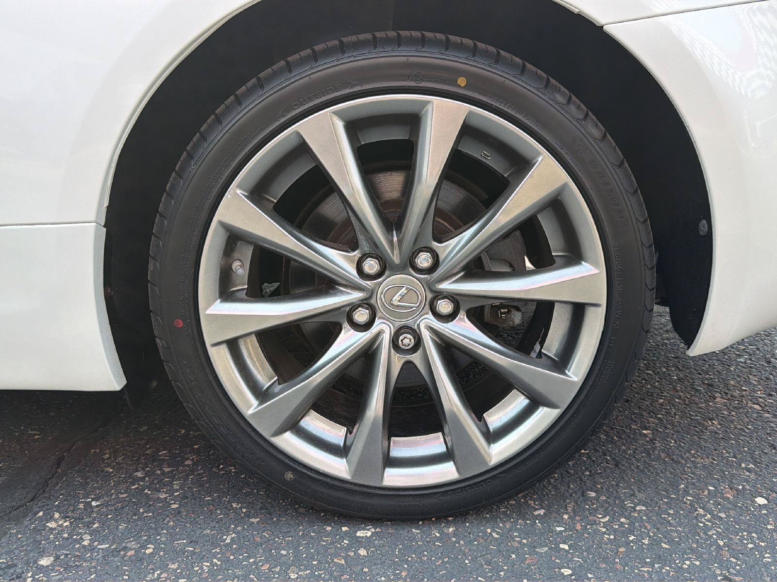Used 2014 Lexus IS 250C w/ Luxury Package RWD image 25