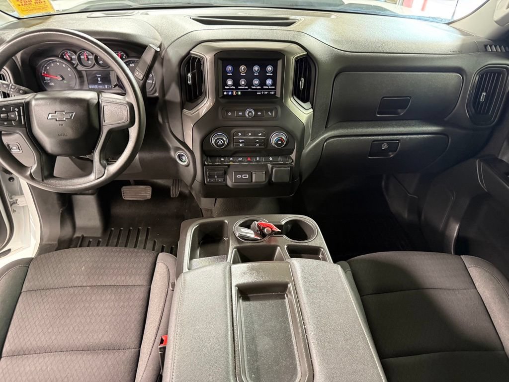 Used 2025 Chevrolet Silverado 1500 Custom Trail Boss AWD/4WD image 2