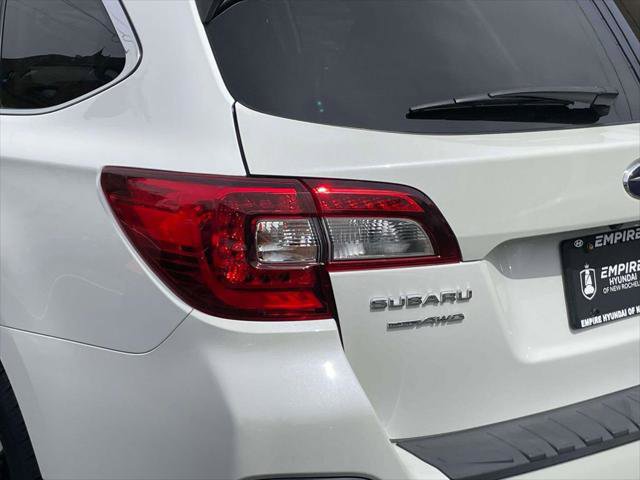 Used 2019 Subaru Outback 3.6R Touring AWD/4WD image 10