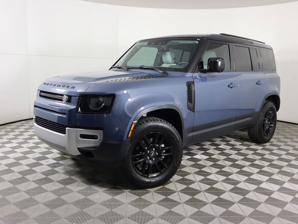 Used 2025 Land Rover Defender 110 S image 1