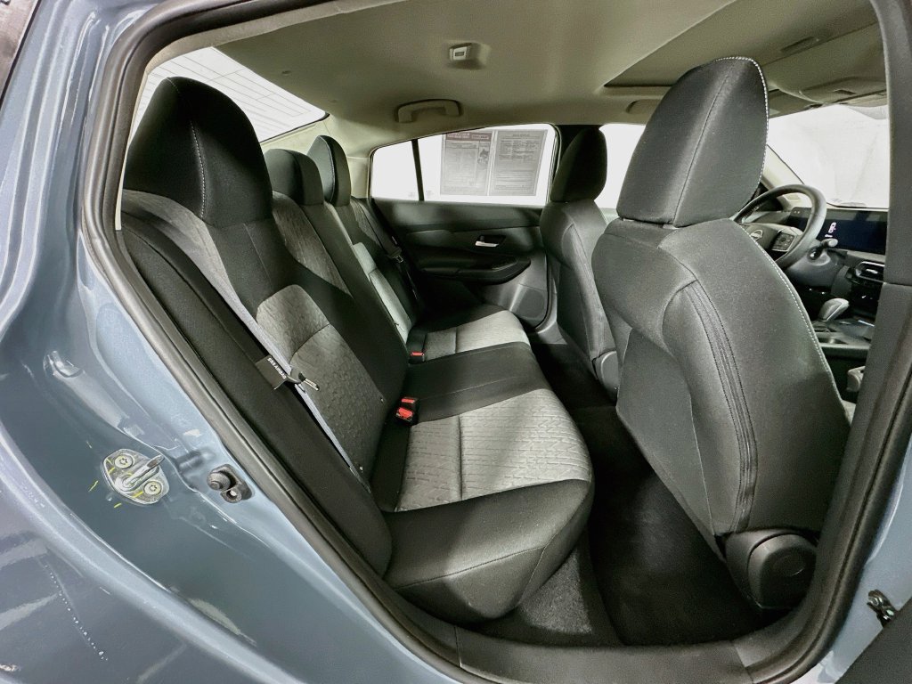 Certified 2026 Nissan Sentra SV w/ SV Convenience Package FWD image 36