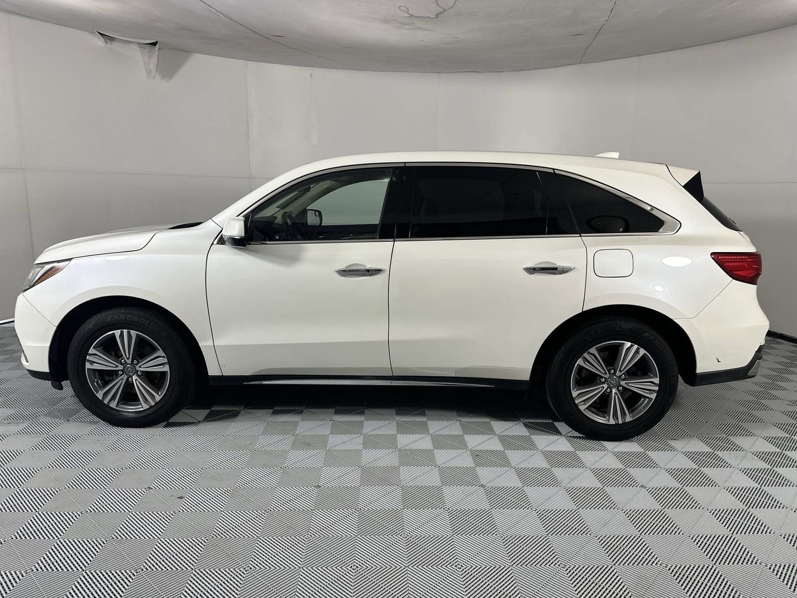 Used 2019 Acura MDX FWD image 5