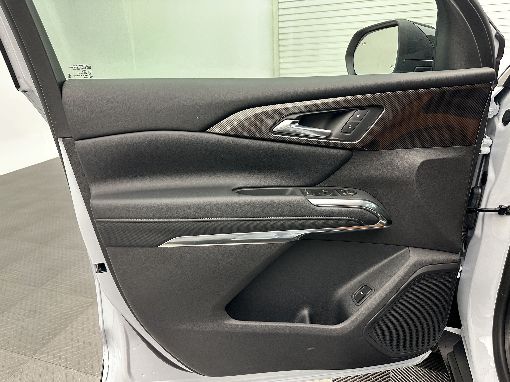 New 2027 Chevrolet Traverse Z71 w/ Driver Confidence Package AWD/4WD image 13