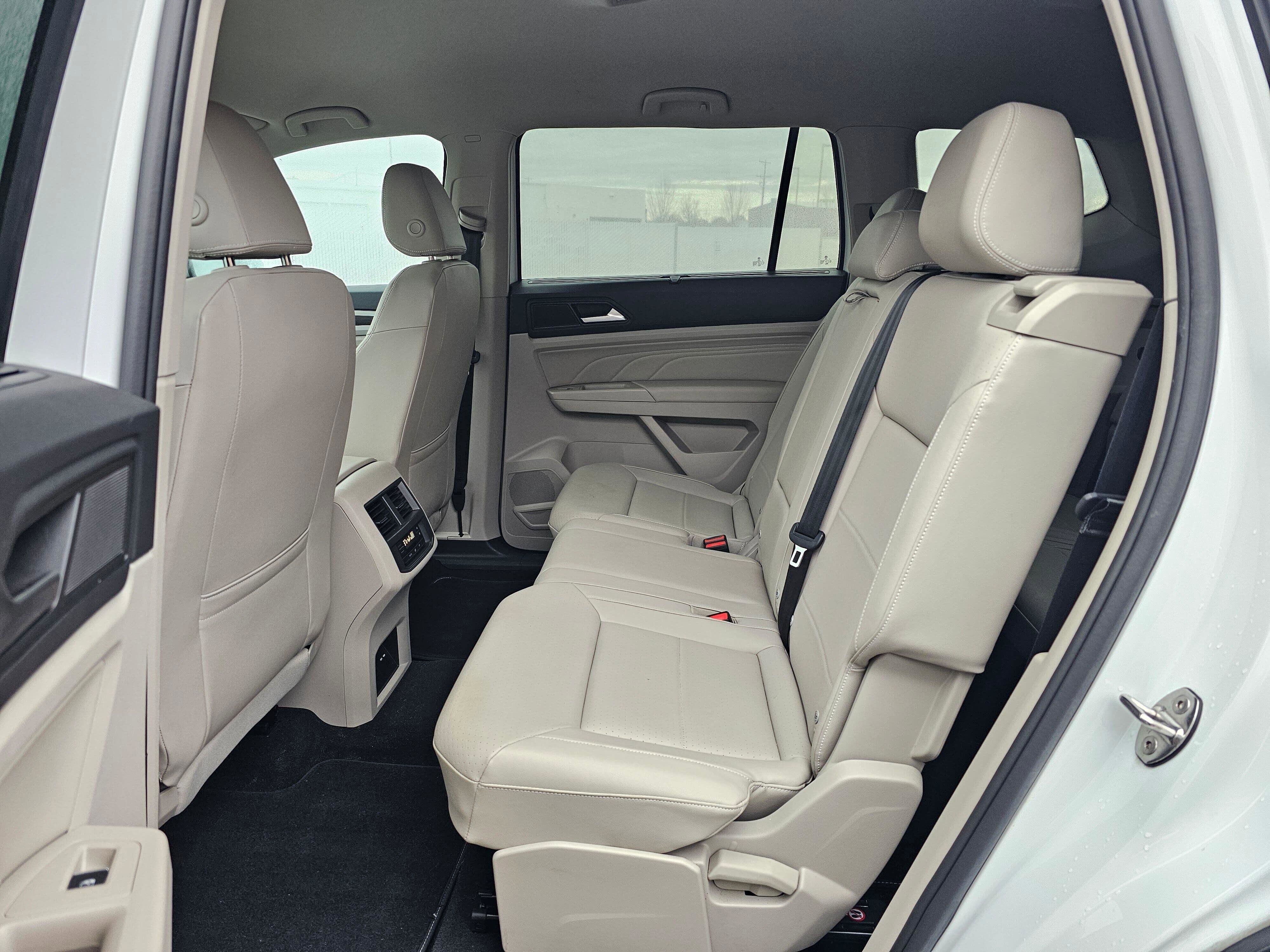 Used 2023 Volkswagen Atlas SE image 14