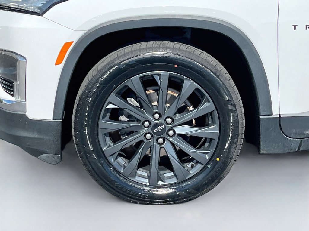 Used 2022 Chevrolet Traverse RS AWD/4WD image 34