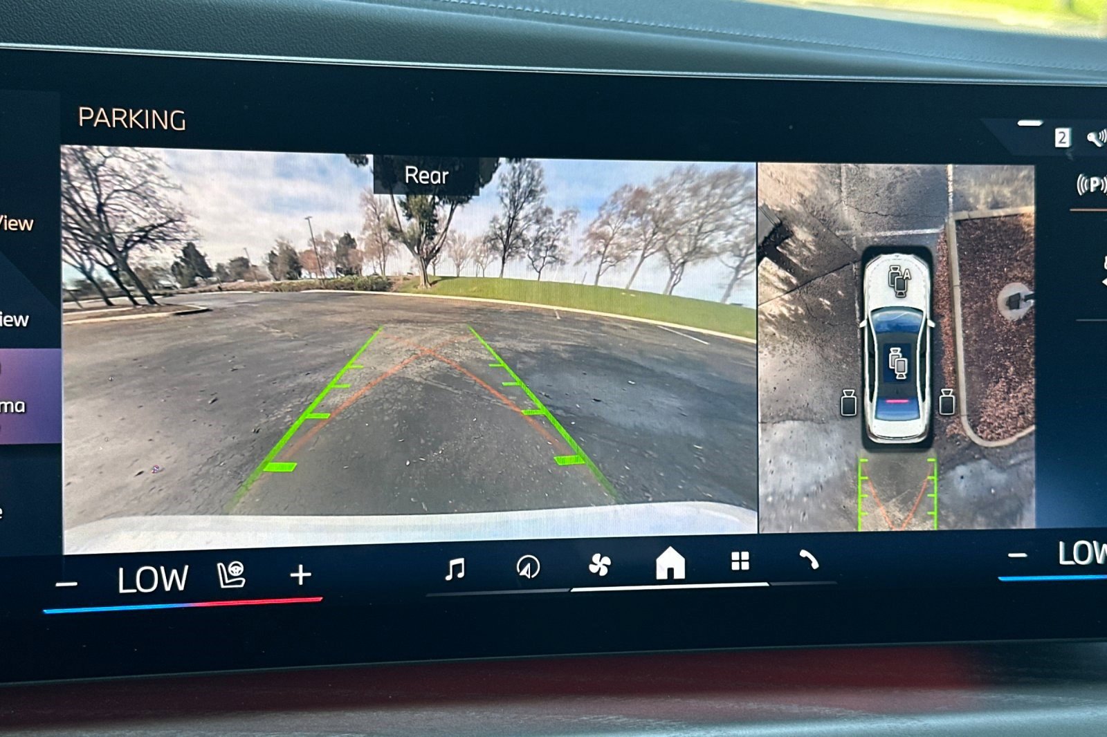 Certified 2023 BMW 740i image 26