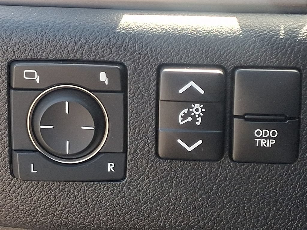 Used 2023 Lexus GX 460 Premium w/ Premium Package AWD/4WD image 26
