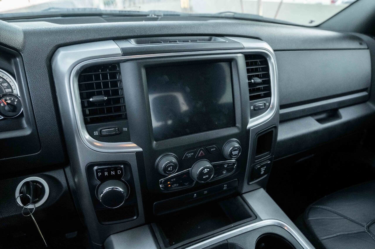 Used 2022 RAM 1500 Classic Warlock w/ Ceramic Gray Warlock Package image 13