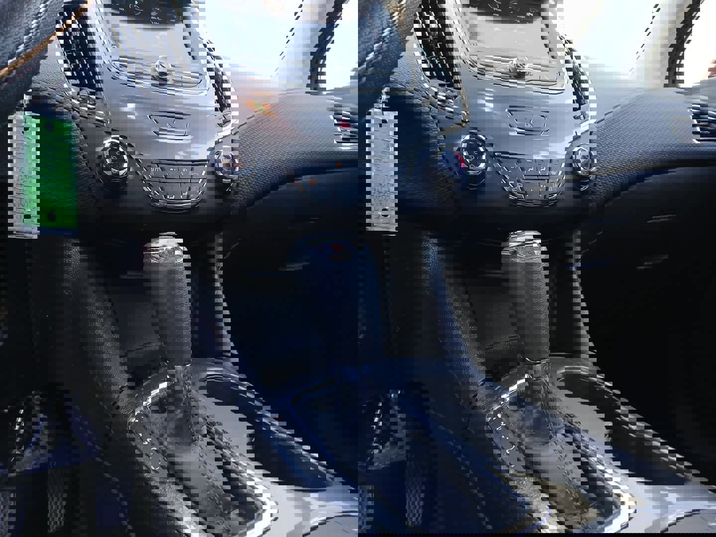 Used 2019 Chevrolet Cruze LT image 40