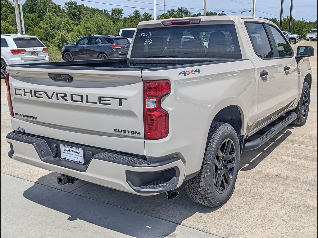 New 2026 Chevrolet Silverado 1500 Custom w/ Turbomax Blackout Package AWD/4WD image 8