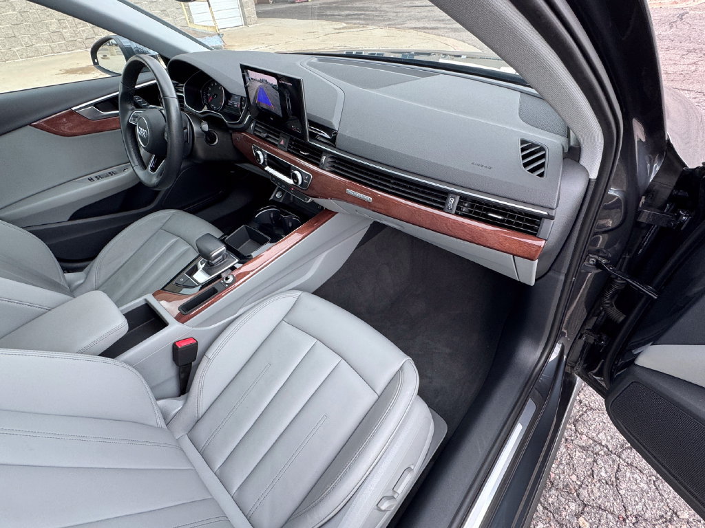 Used 2022 Audi A4 2.0T Premium AWD/4WD image 40