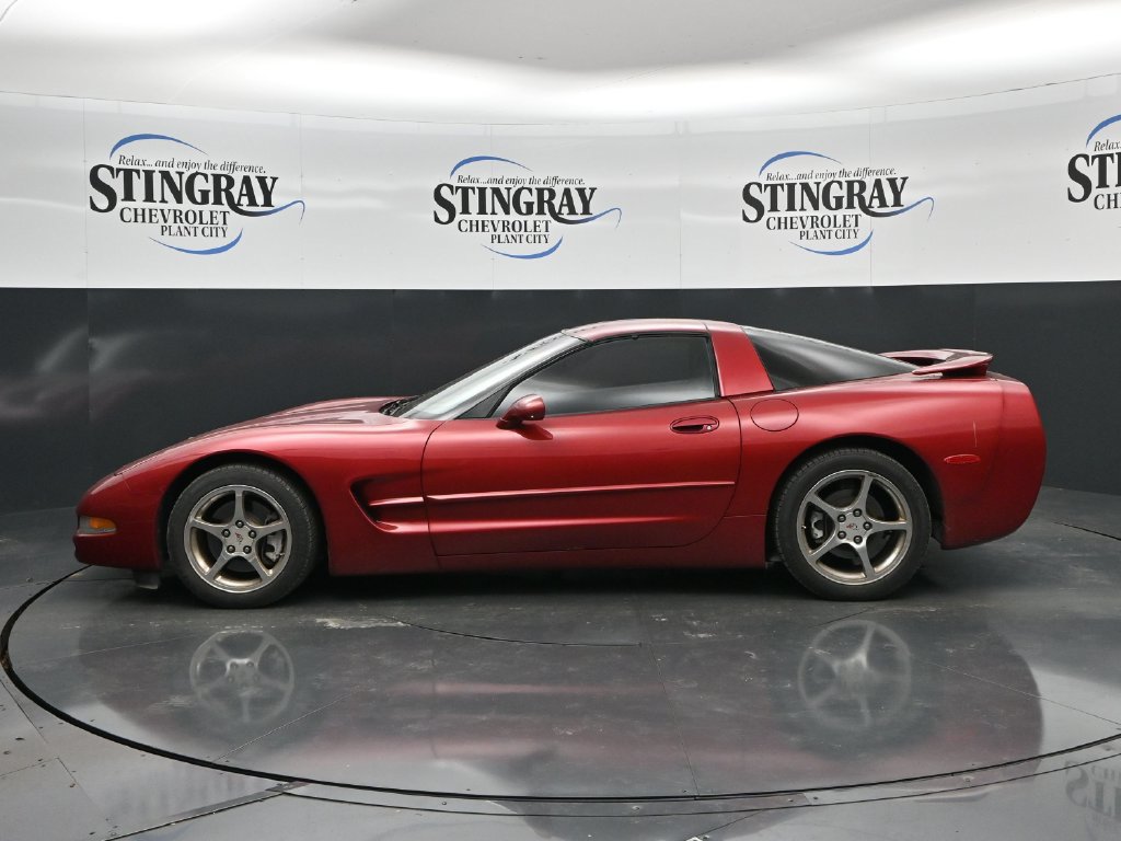 Used 2004 Chevrolet Corvette Coupe w/ Roof Package RWD image 4