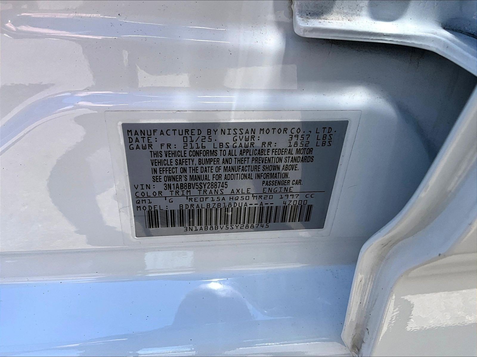 Used 2025 Nissan Sentra S w/ Trunk Package FWD image 19