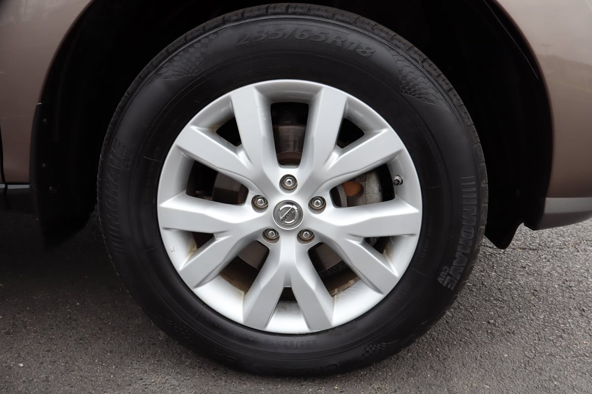 Used 2012 Nissan Murano SV AWD/4WD image 45