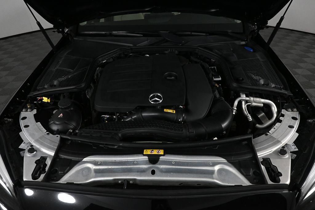 Used 2021 Mercedes-Benz C 300 Sedan image 32