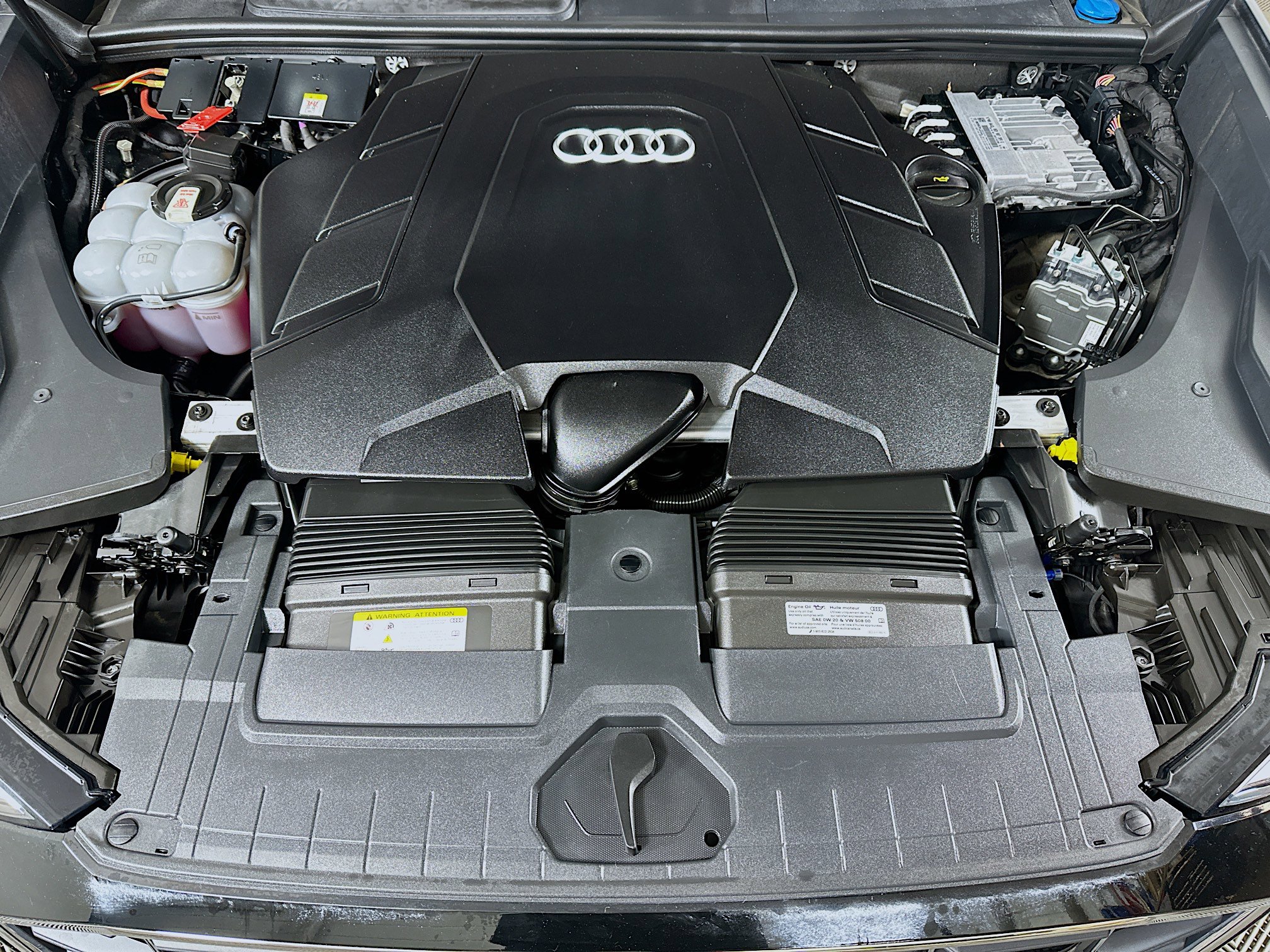 Certified 2023 Audi Q8 Premium w/ Convenience Package AWD/4WD image 30