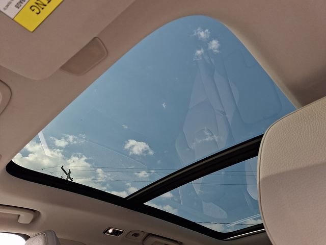 Used 2019 Volvo XC90 T6 Momentum w/ Advanced Package image 16