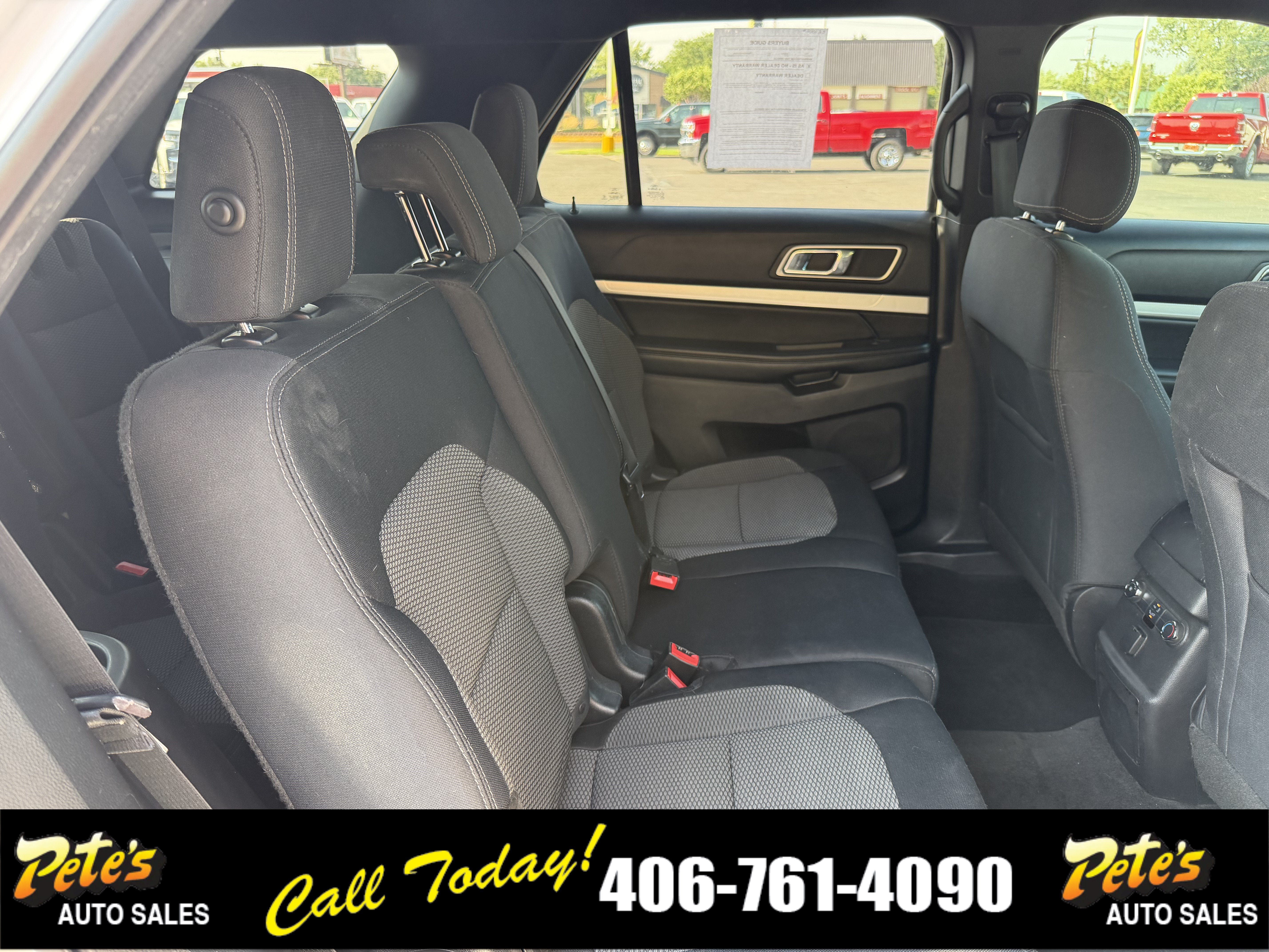 Used 2017 Ford Explorer XLT AWD/4WD image 16