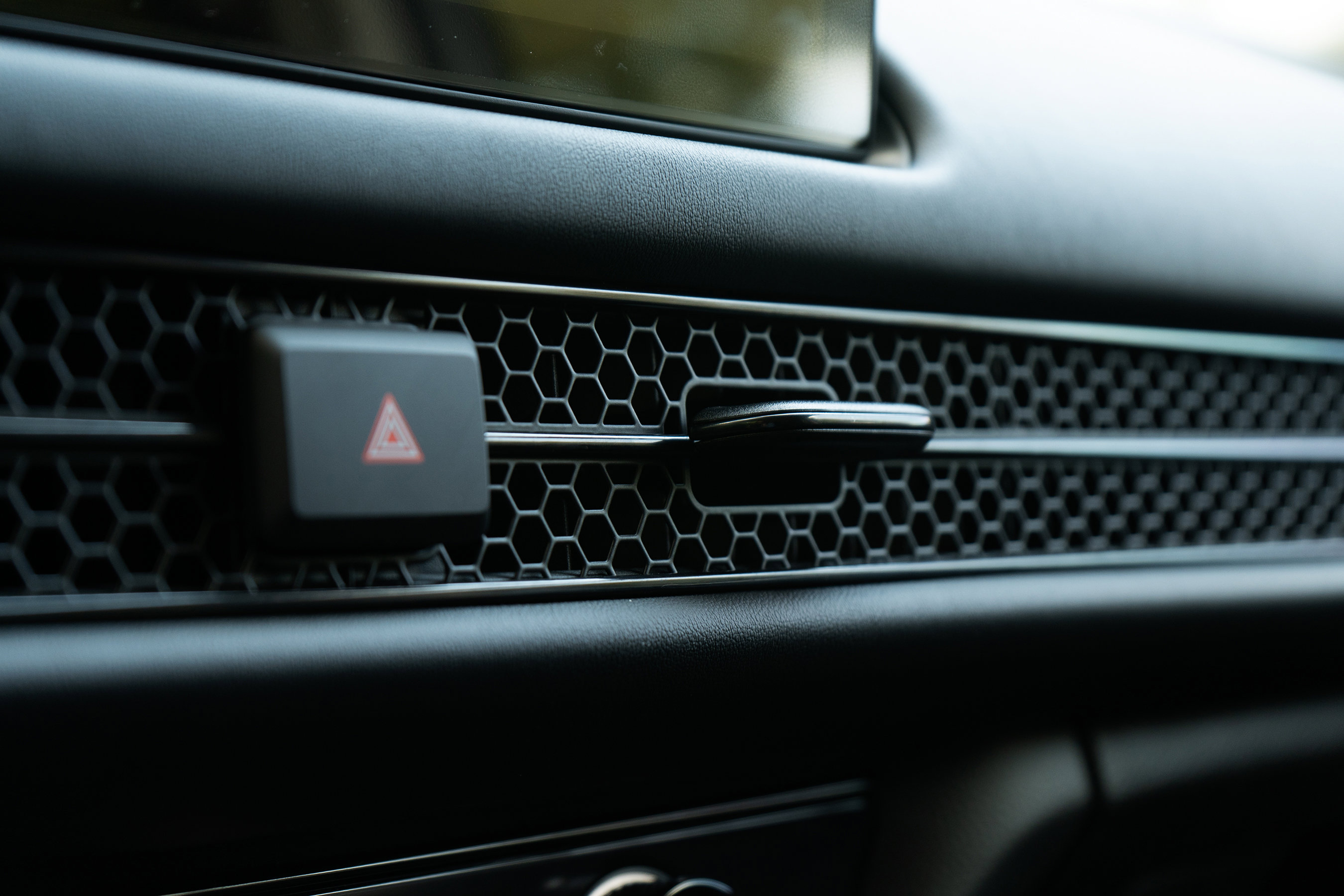 Certified 2026 Honda HR-V LX image 33