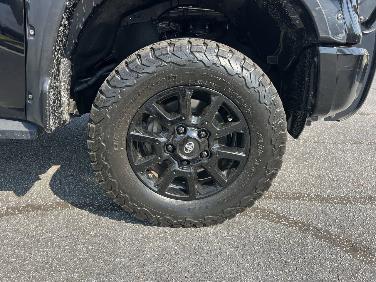 Used 2020 Toyota Tundra SR5 w/ SX Package AWD/4WD image 13