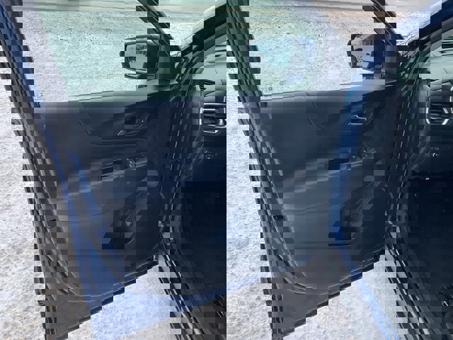 Used 2022 Chevrolet Equinox LT image 11