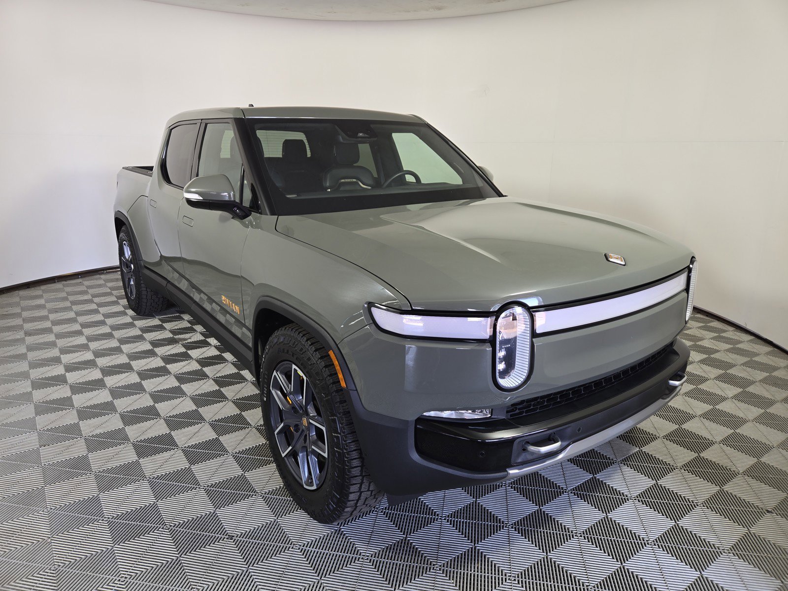 Used 2022 Rivian R1T Launch Edition image 7
